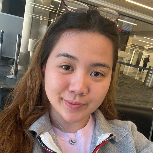 Babysitter in DesMoines: Diệu Hiền