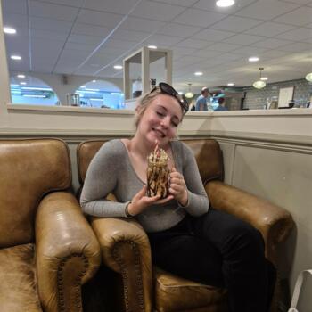 Babysitter in Hereford: Courtney
