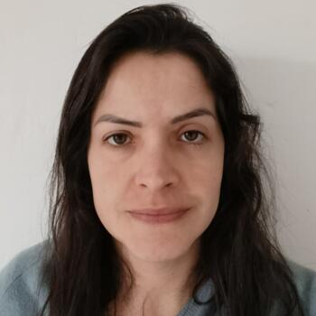 Babysitter in Osasco: Edna