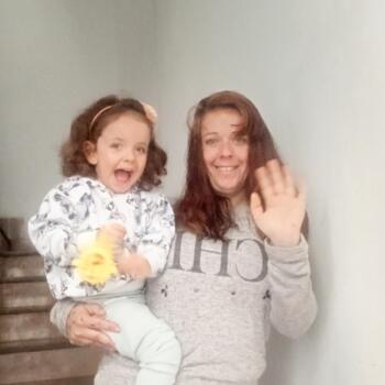 Trabajo de canguro en Burriana: trabajo de canguro Debora