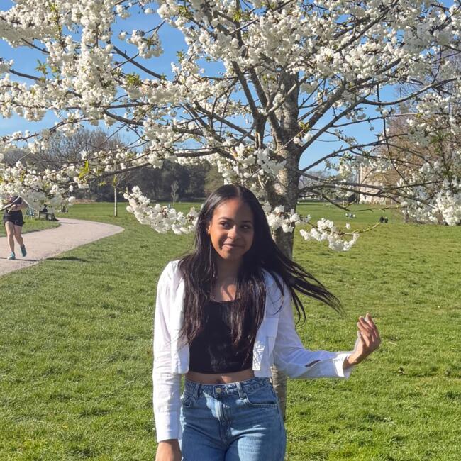 Babysitter in London: Tanayah