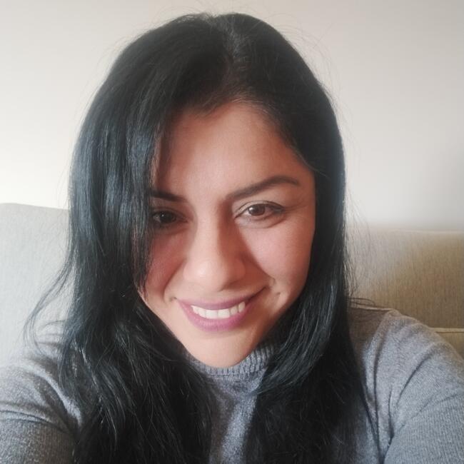 Baby-sitter in Pampelune: Gladys Veronica