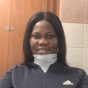Babysitter in Belluno: Adepeju Victoria