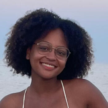 Babysitter Thionville: Thaïs