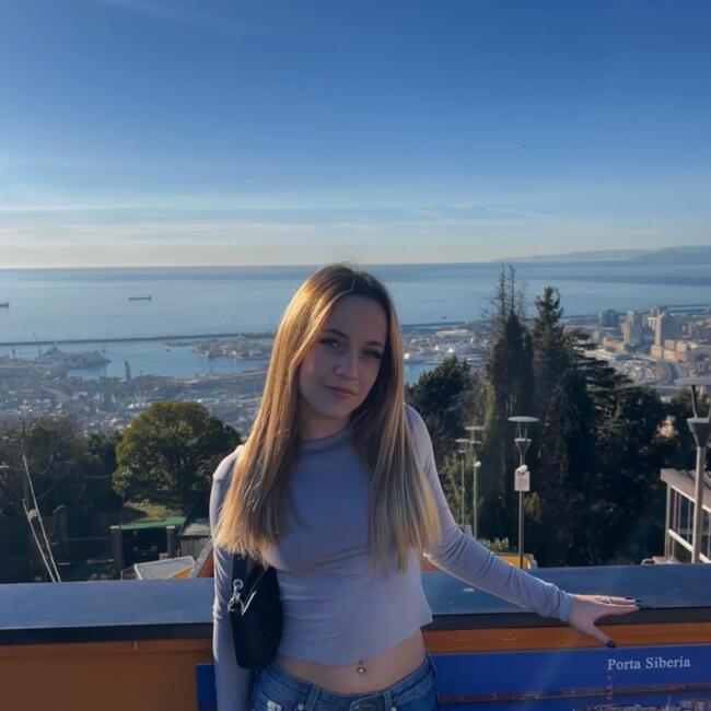 Babysitter a Padova: Elena