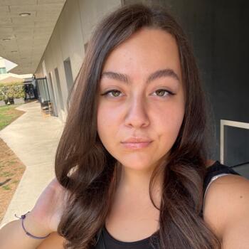 Babysitter in Plan-les-Ouates: Dalia