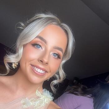 Babysitter in Limerick: Louise