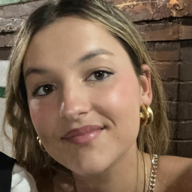 Babysitter in Umbrete: Elena