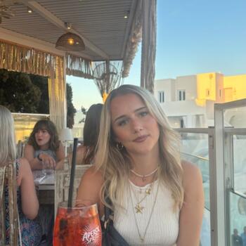 Babysitter Melbourne: Anaïs