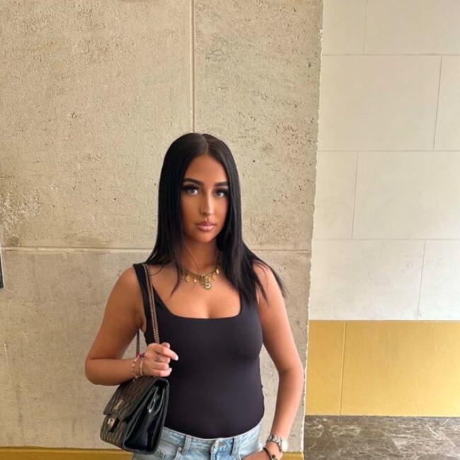 Babysitter in Clamart: Lylia