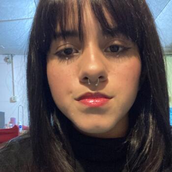 Babysitter in Barros Blancos: Lucia