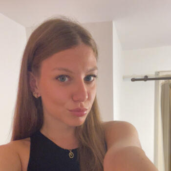 Babysitter in Cervaro: Flavia
