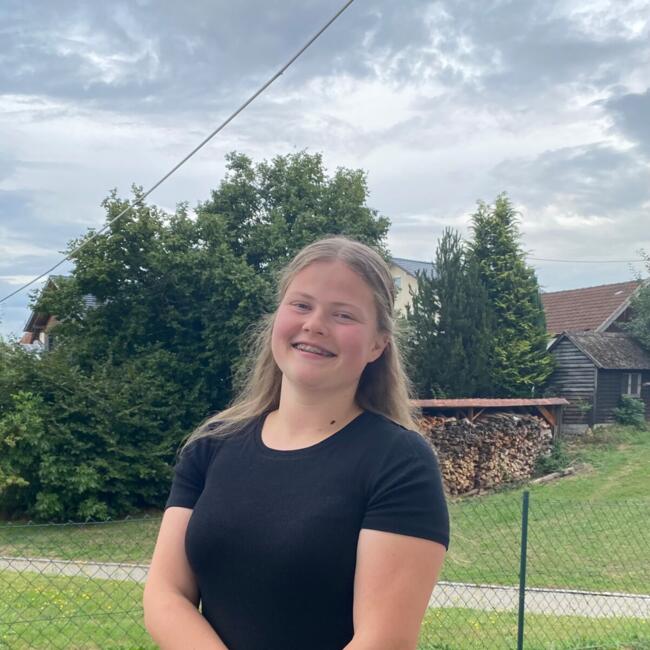Babysitter in Oberschönegg: Jasmin