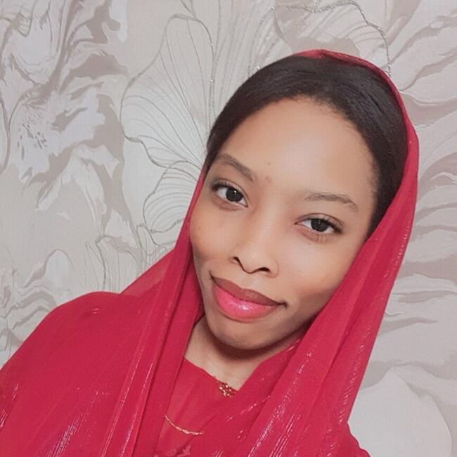 Babysitter in Ajman: Sabrina