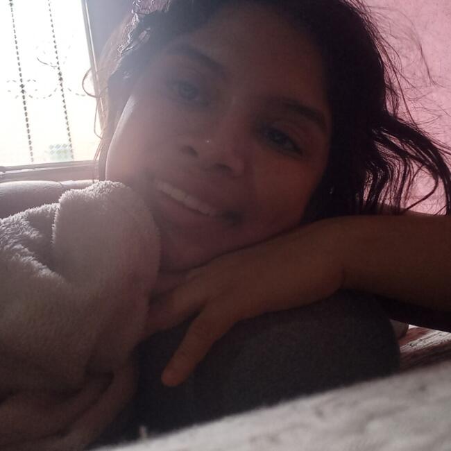 Babá em Manaus: Camila