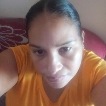Babysitter in Caimitillo: Maria