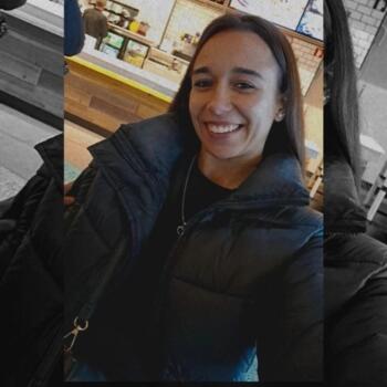 Trabalho de babysitting em Montelavar: Trabalho de babysitting Joana