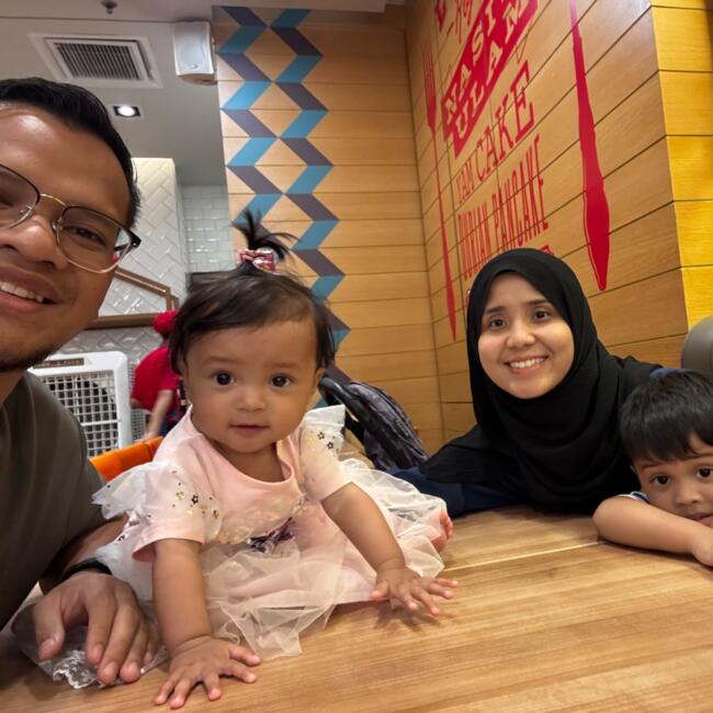Babysitting job in Puchong: MUHAMAD NORSAM