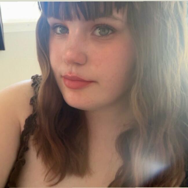 Babysitter in Nelson: Jasmine