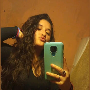 Babysitter in Pilar: Nicol