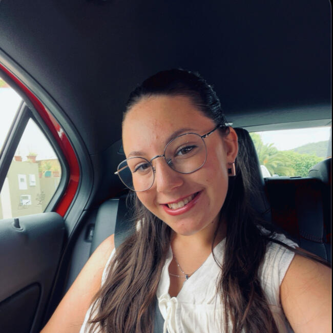Babysitter in Funchal: Carolina