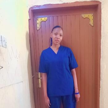 Nanny in Riyadh: Cecilia