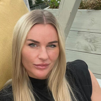 Babysitter in Sint-Niklaas: Eline