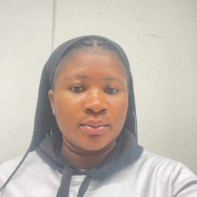 Babysitter in Brno: Olamide