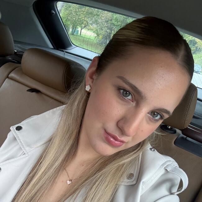 Babysitter in Celje: Sara