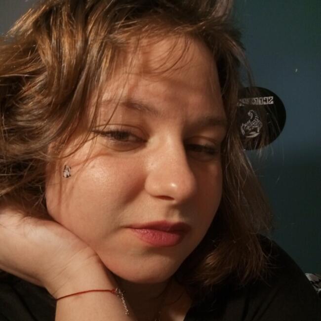 Babysitter in Athens: Chrystalla