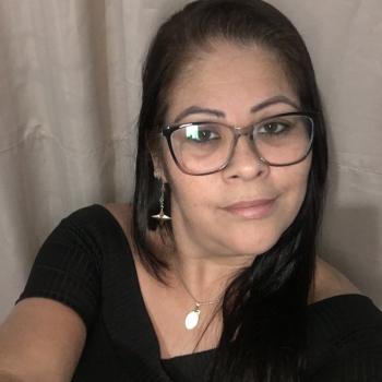 Babá em São José dos Campos: Lúcia