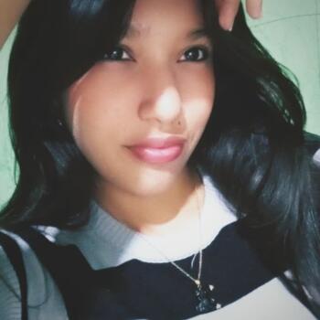 Babysitter Valencia: Diviana