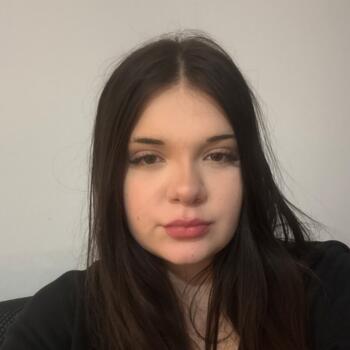 Babysitter in Épinay-sur-Orge: Alexandra