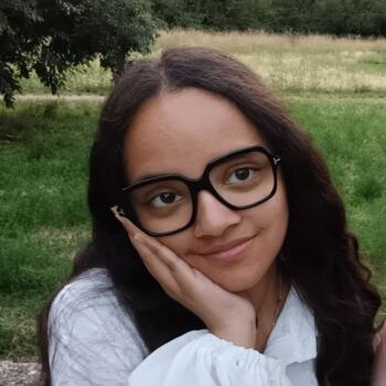 Babysitter in Sainte-Foy-lès-Lyon: Héléna