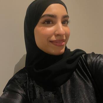 Babysitter Croydon: Inara