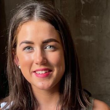 Babysitter in Lincoln: Penny