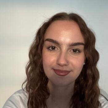 Babysitter in Luxembourg: Mia