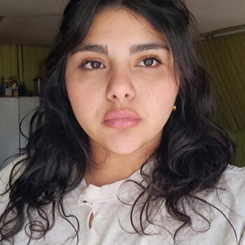 Niñera en Río Grande: Camila