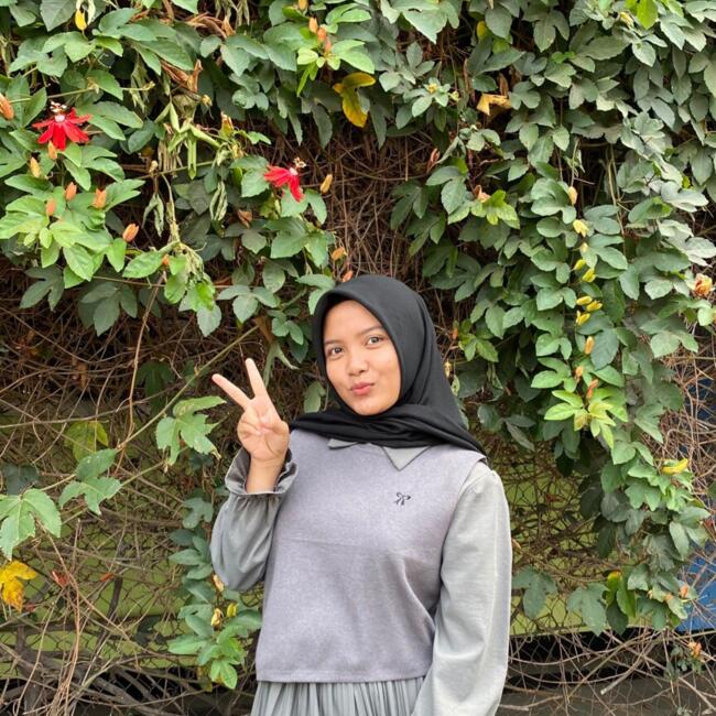 Babysitter in Cimahi: Nayla