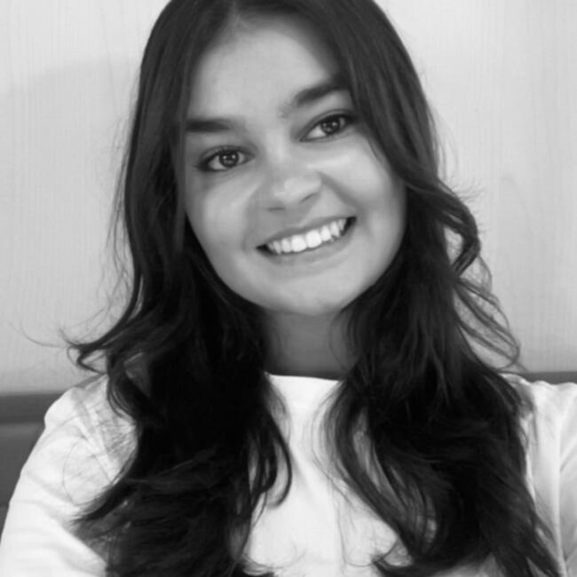 Babysitter in Bayonne: Jehylane