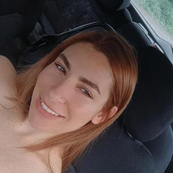 Babysitter in Cambé: Camila