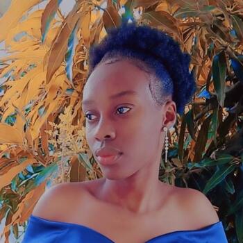 Babysitter in Santa Cruz de El Seibo: Charleni figaro