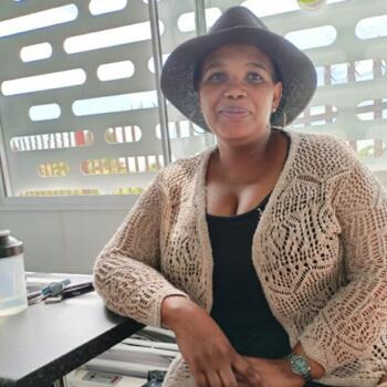 Babysitter in Ebony Park: Mahlatse