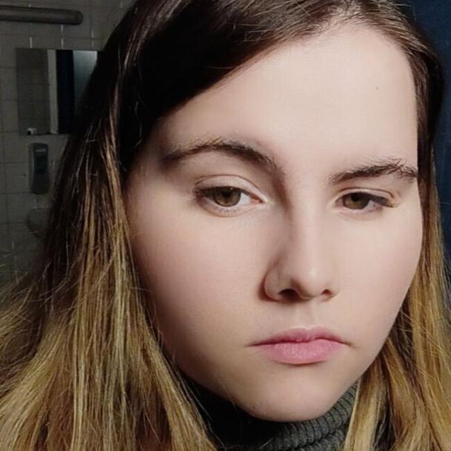 Babysitter in Manduel: Emma