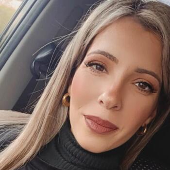Babysitter in Acheleia: Rafaella