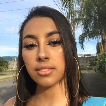 Babysitter in São José dos Pinhais: Poliana