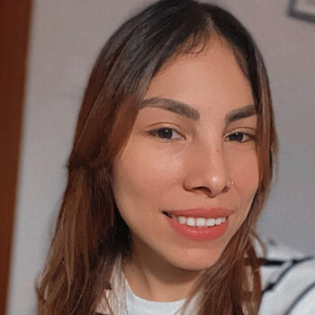 Babysitter in Madrid: Melanny