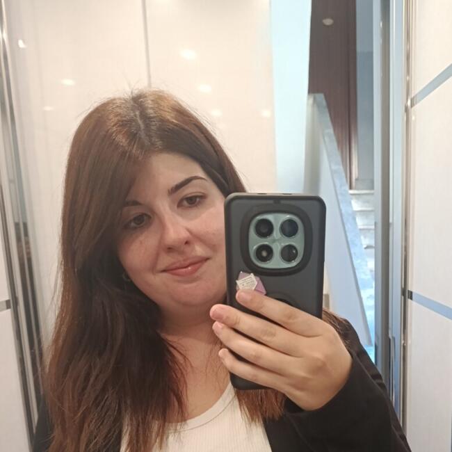 Babysitter in Cagliari: Emanuela
