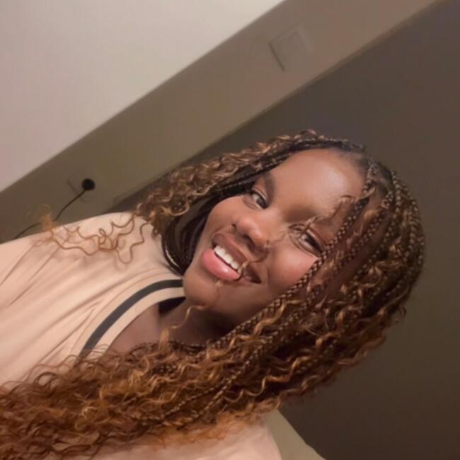 Babysitter em Porto: Leticia