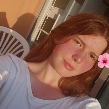 Baby-sitter in Roubaix: Melodie